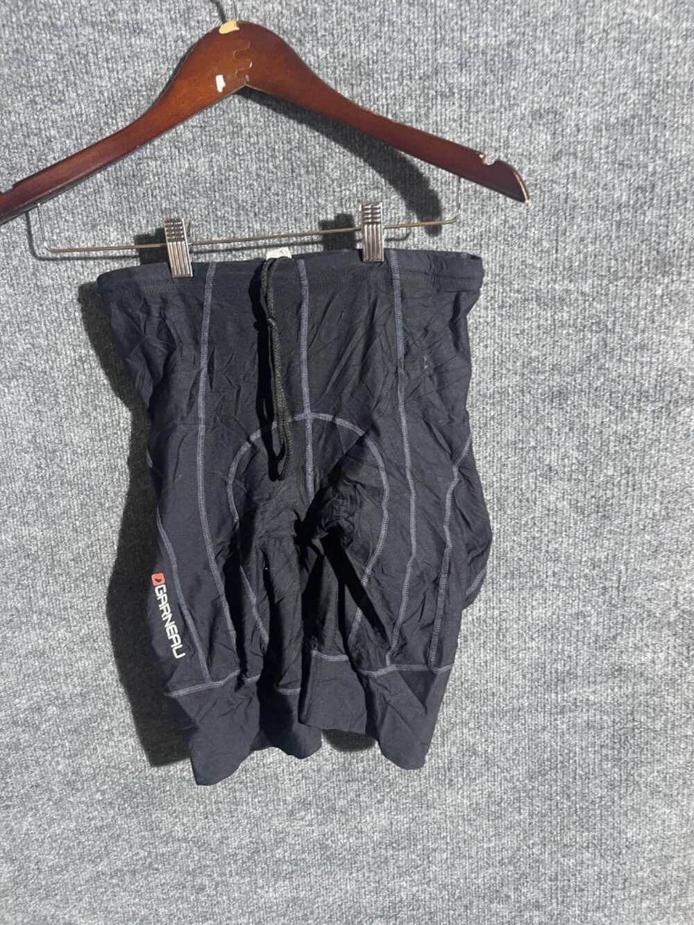 Garneau Cycling Shorts Mens Medium Black Padded Chamois 8 Inseam Bike Stretch